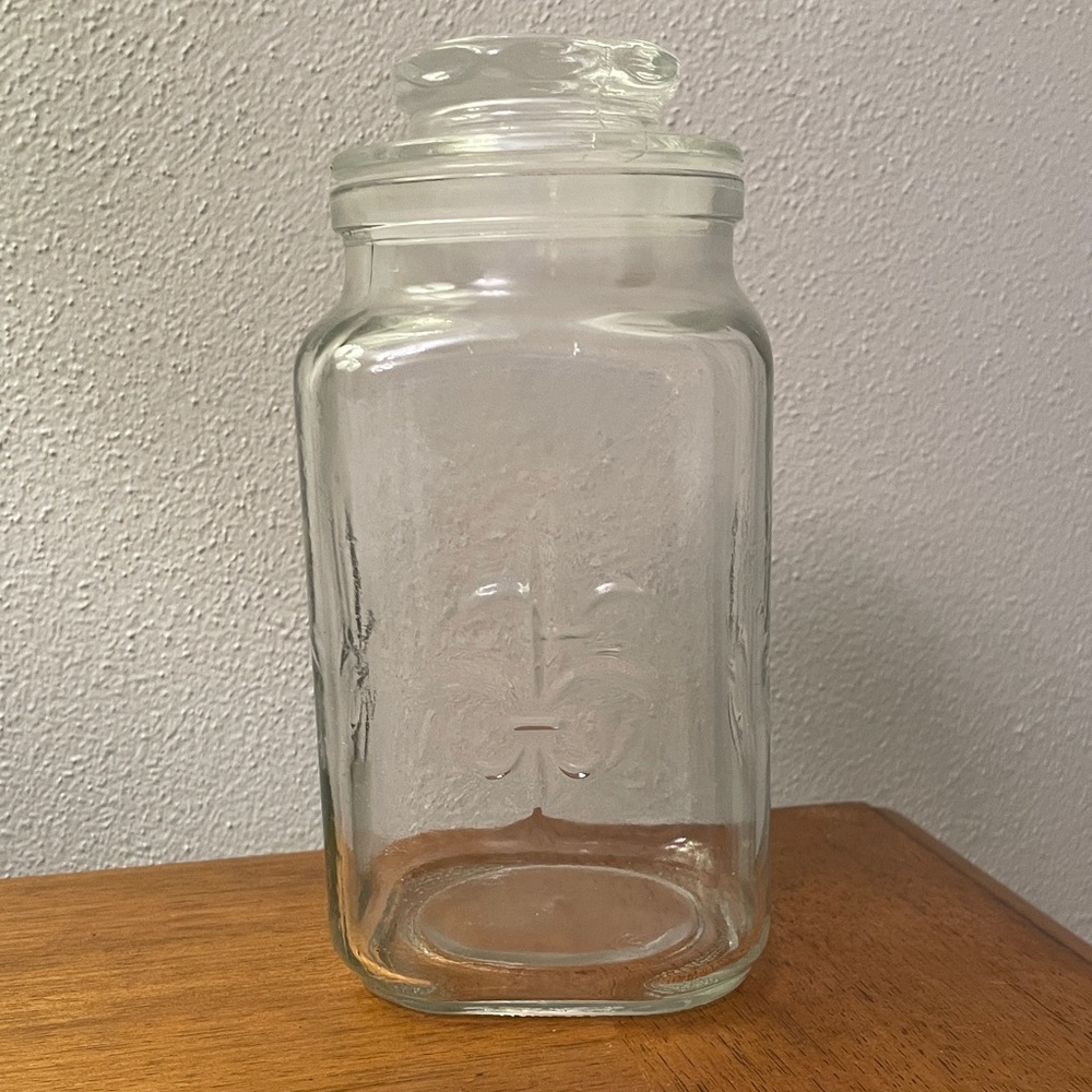 Anchor Hocking Clear Glass Decorative Jar with Lid Fleur de Leis Canister Jar